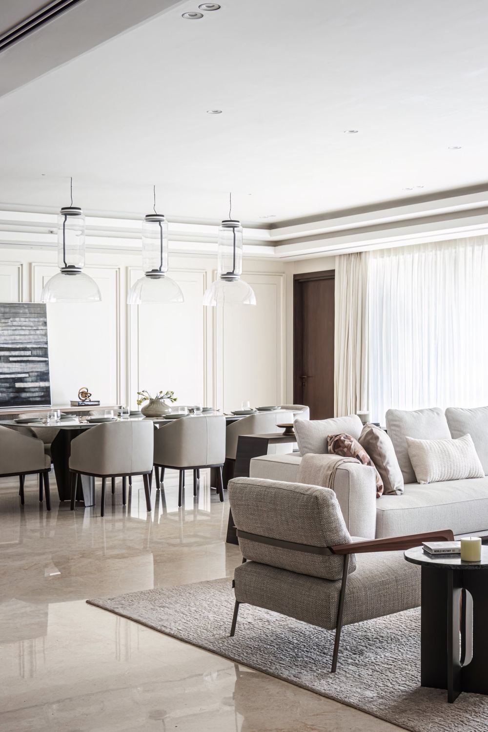 The Roach Abode, Prestige Kingfisher Towers, Bangalore (image 21 of 36)