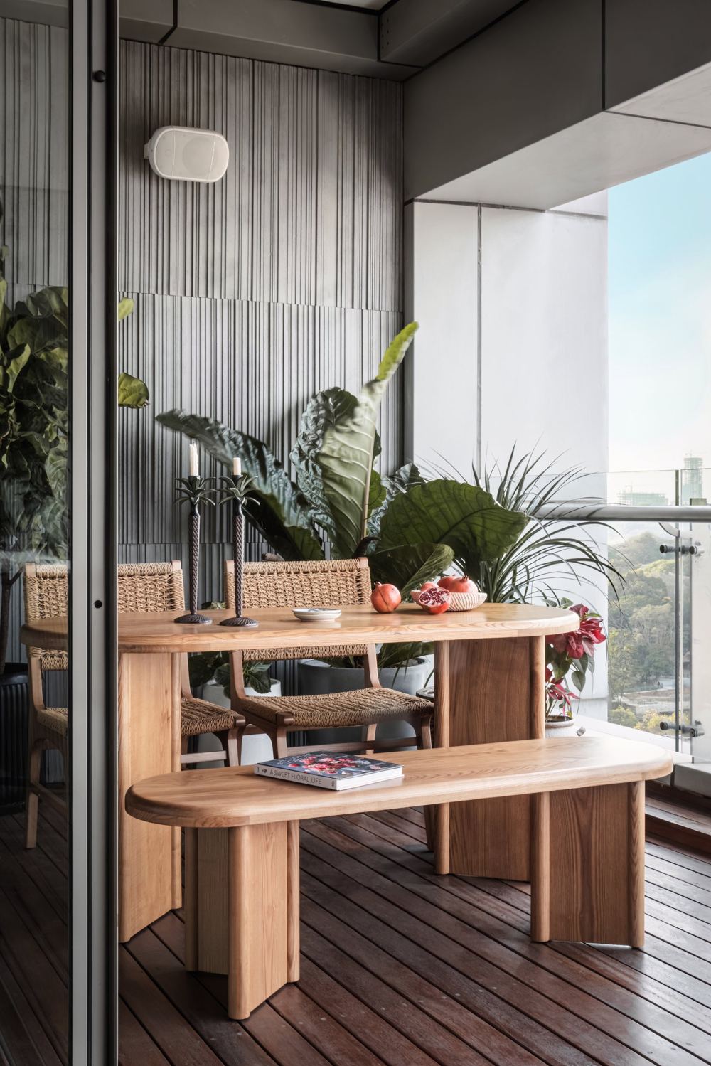 The Roach Abode, Prestige Kingfisher Towers, Bangalore (image 31 of 36)